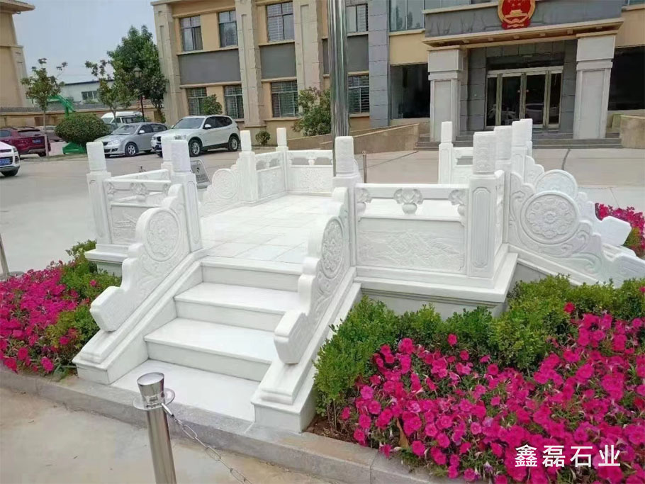 汉白玉升旗台栏杆